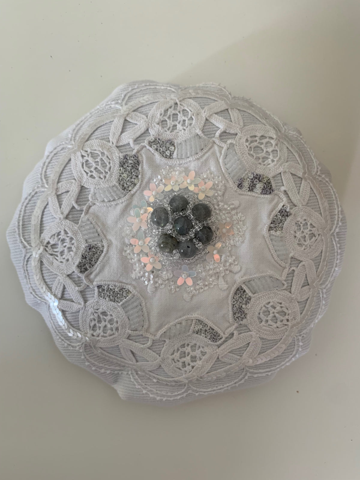 Poufs de lavande - centre en pierre véritable