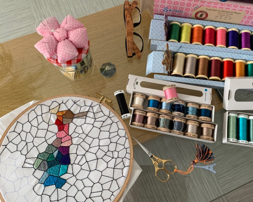 Tambour brodé couleurs