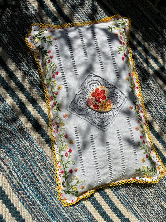 Grand coussin de lavande - jaune