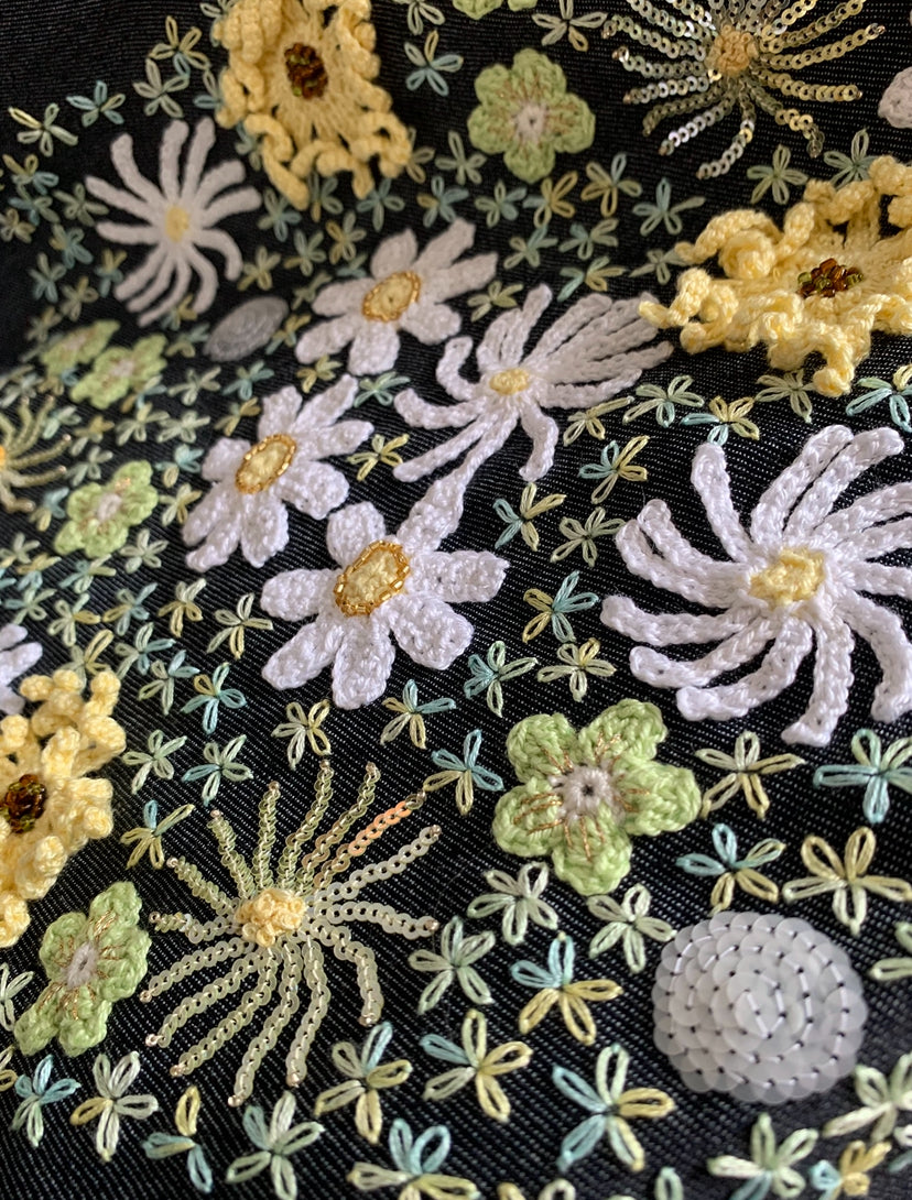 Cabas jean bleu Champ de fleurs