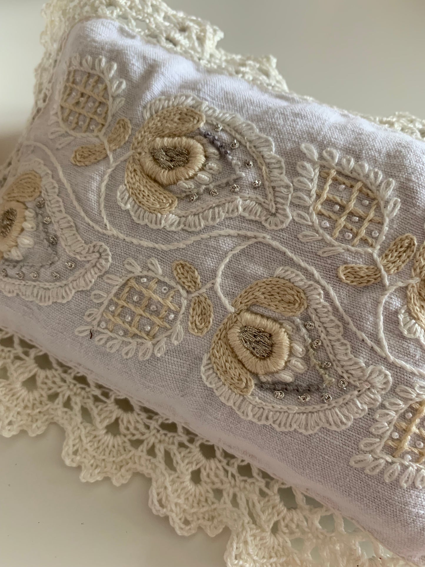 Coussin de lavande - blanc cassé