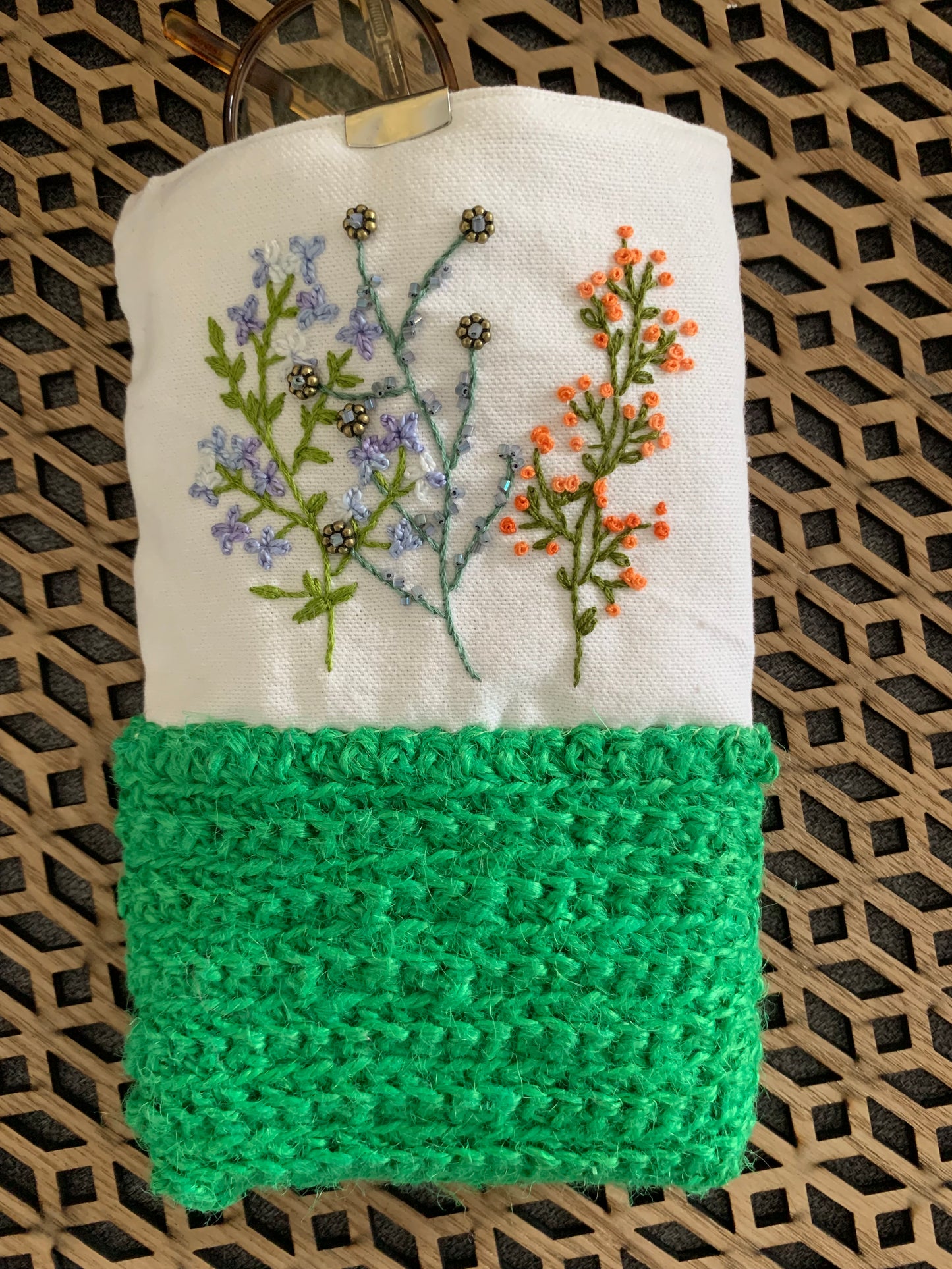 Pochette matelassée jute verte