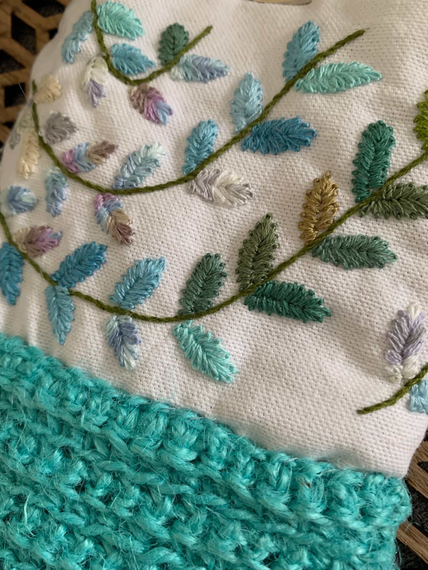 Pochette matelassée jute bleue turquoise