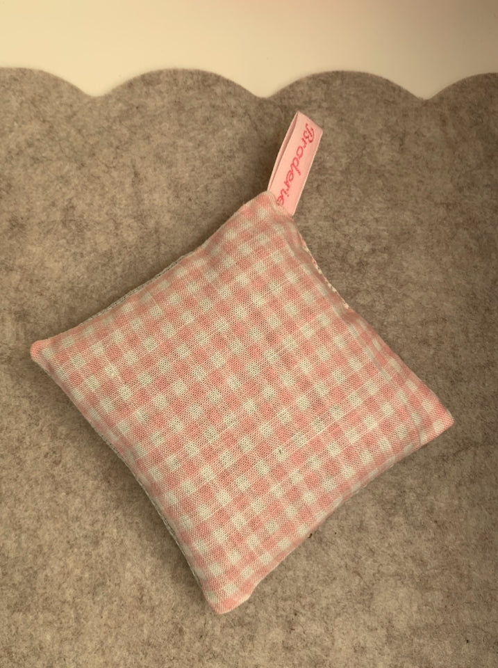 Pochon de lavande rose intense