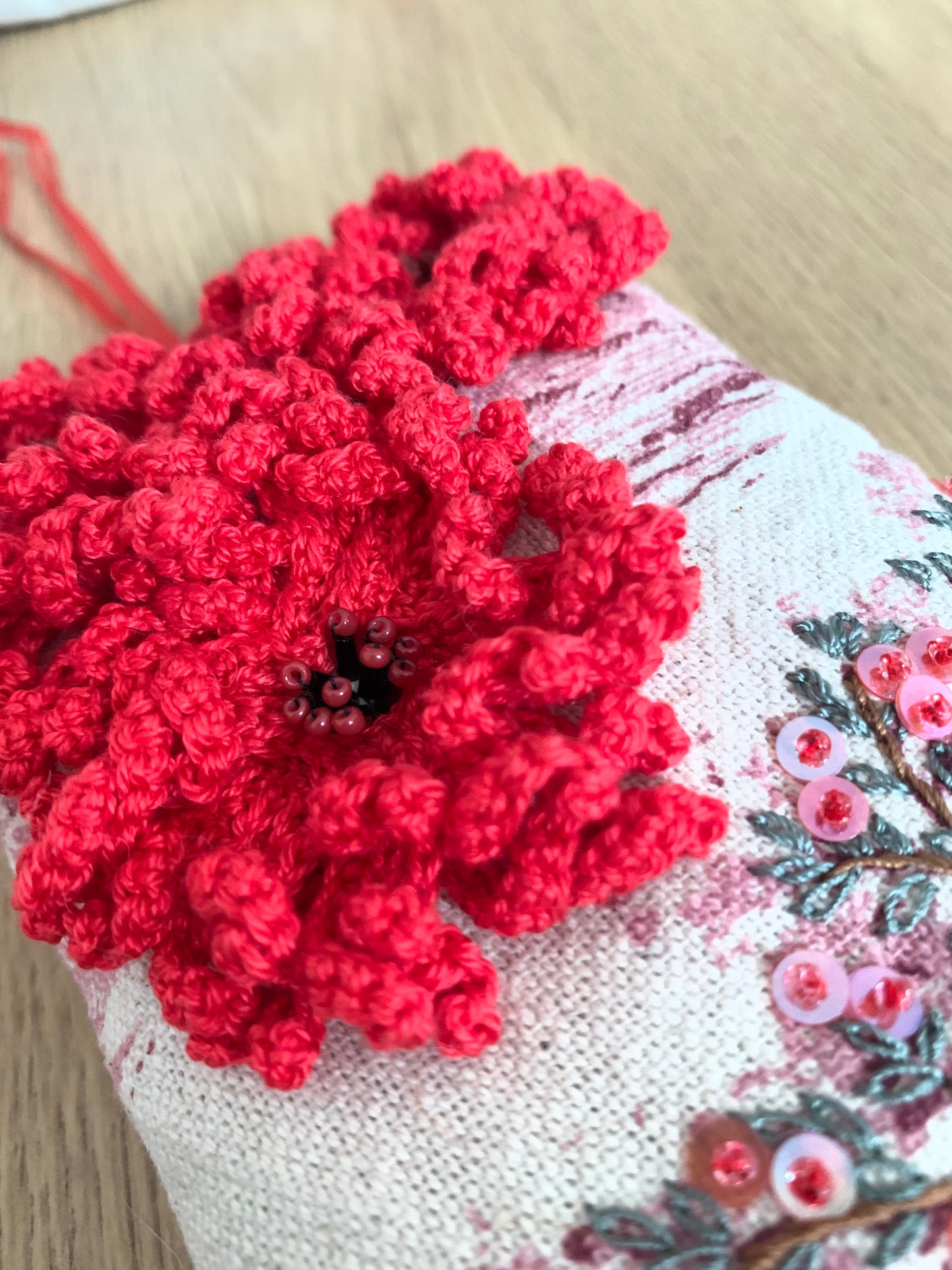 Pochon de lavande rouge trois fleurs