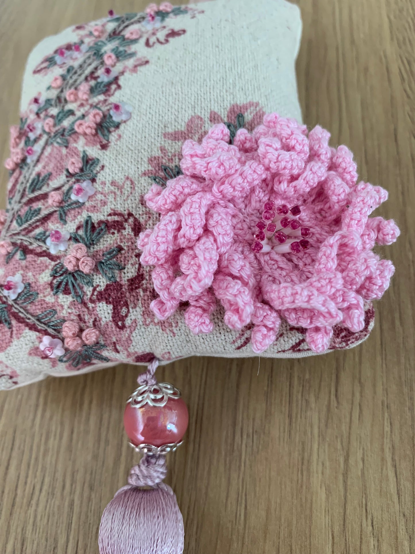 Pochon de lavande rose une fleur rose