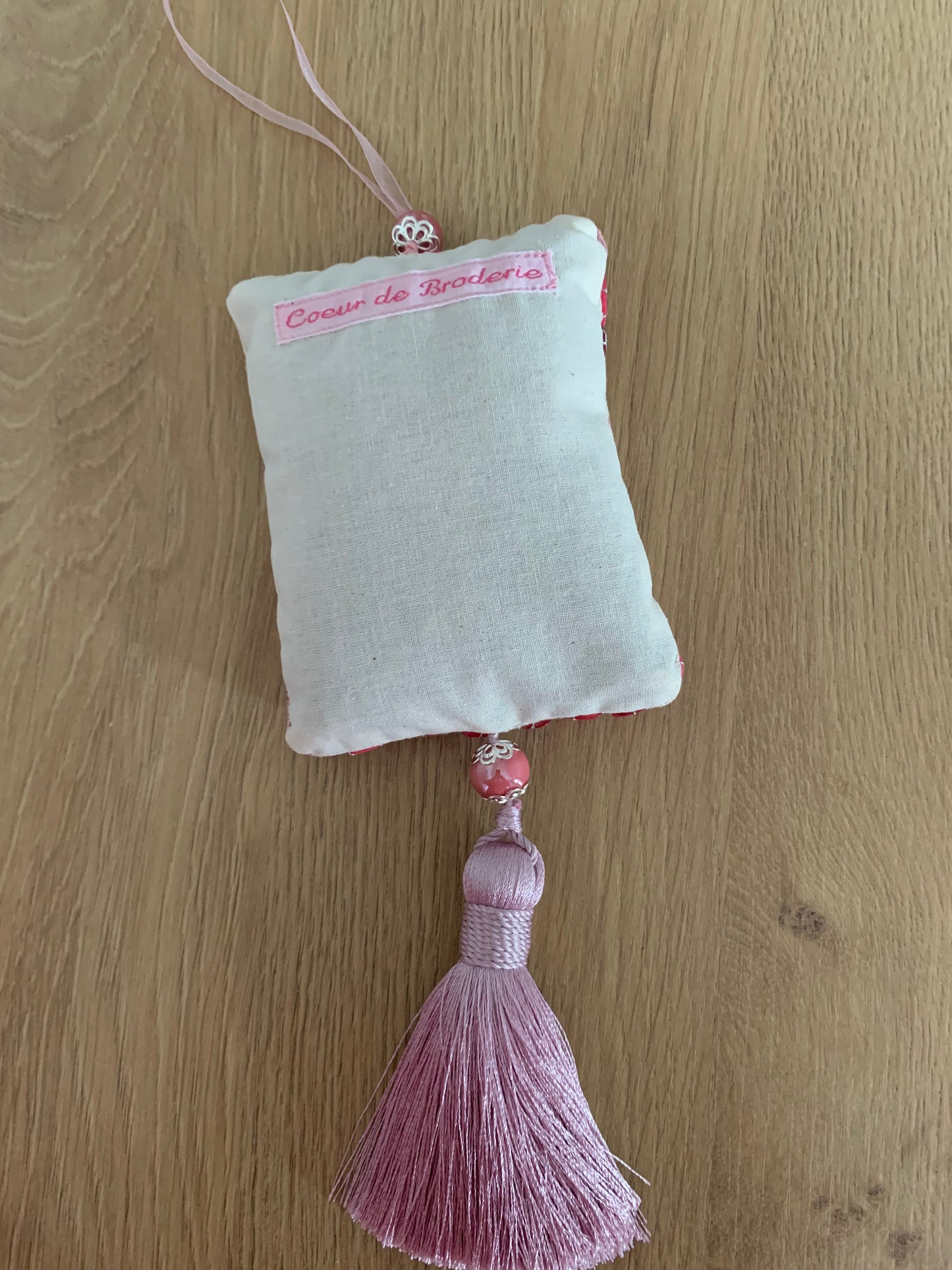 Pochon de lavande rose pierres roses