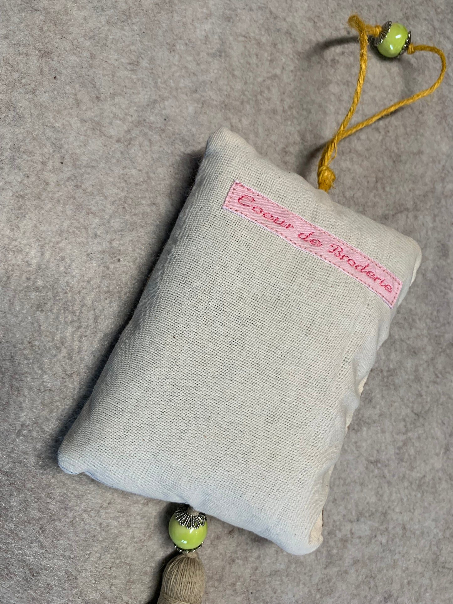 Pochon de lavande toile de jute - fleurs jaune