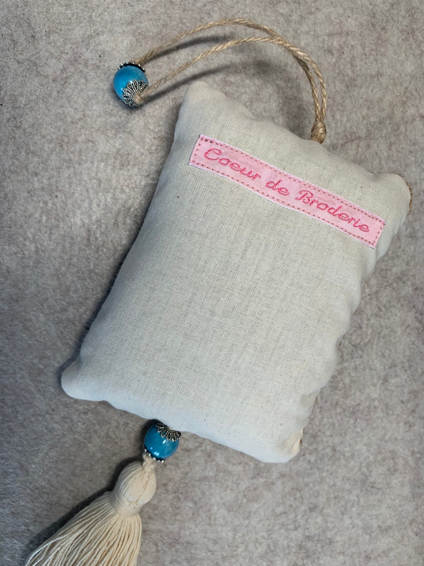 Pochon de lavande toile de jute - fleurs violet